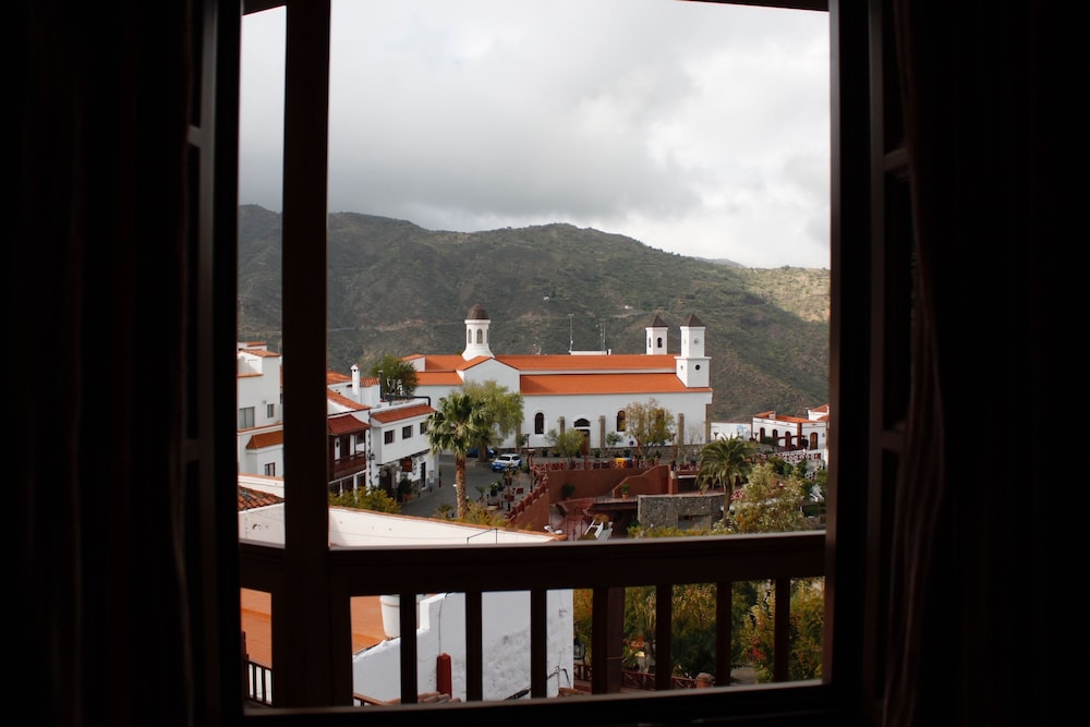 Habitación doble de del hotel Rural Fonda De La Tea. Foto 2