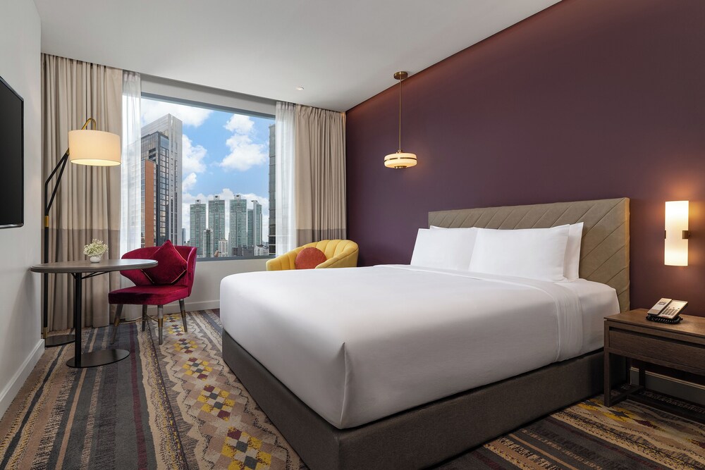Habitaciones Superiores, 1 Cama King Size, Vistas a la Ciudad del hotel MERCURE BANGKOK SUKHUMVIT 24