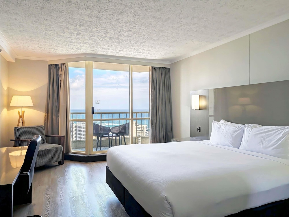 Habitación Superior con Vistas al Océano, 1 Cama King del hotel Novotel Surfers Paradise