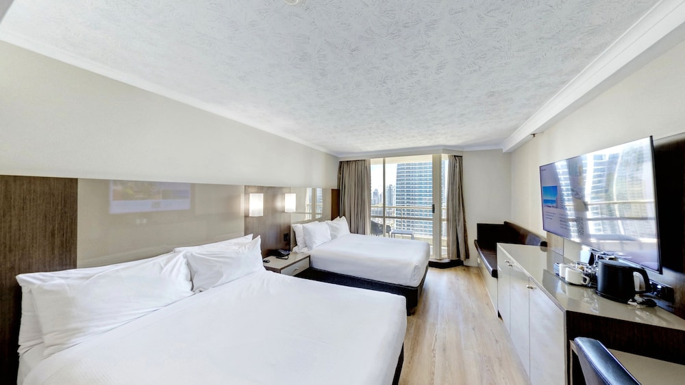 Habitación Superior con Vistas al Océano, 2 Camas Dobles del hotel Novotel Surfers Paradise. Foto 3