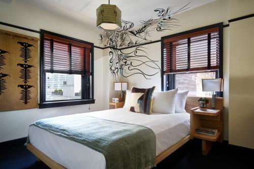 Estudio con cama grande del hotel Freehand New York