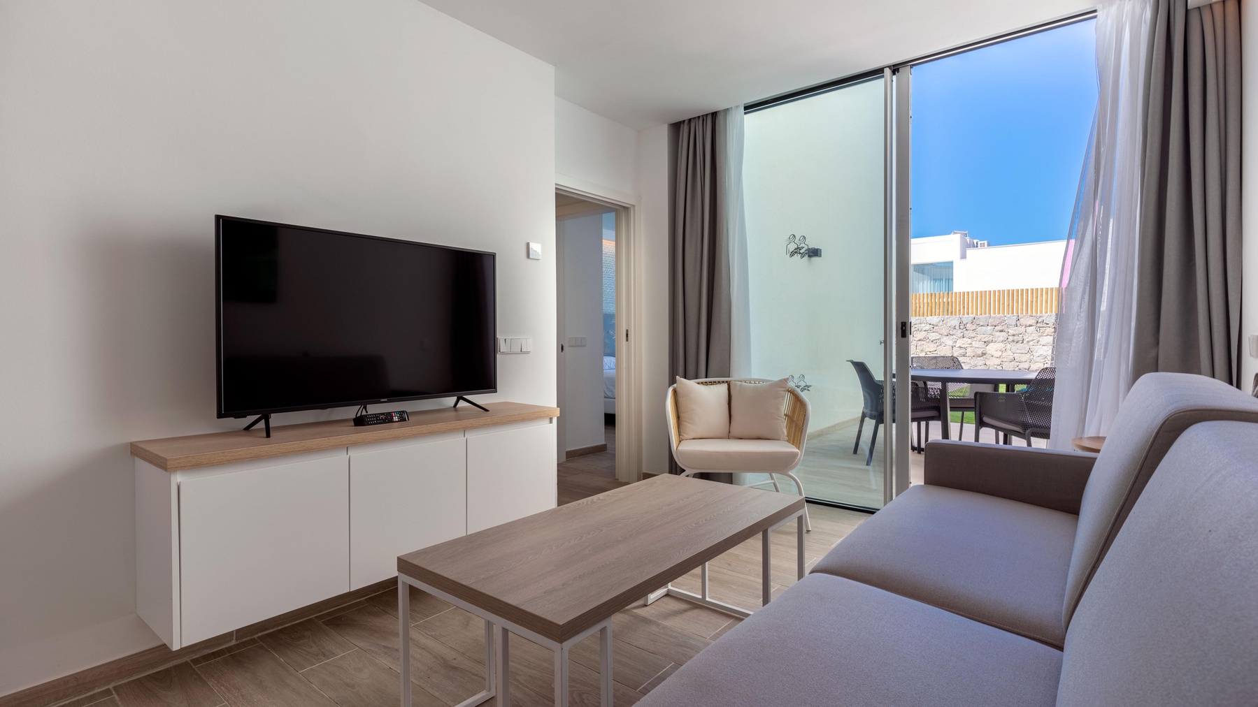 Apartamento 2 habitaciones del hotel Resort Cordial Santa Águeda & Perchel Beach Club. Foto 4