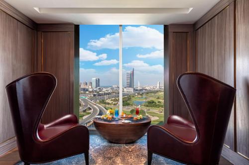 Habitación Taj Club (2 camas) del hotel Taj Jumeirah Lakes Towers