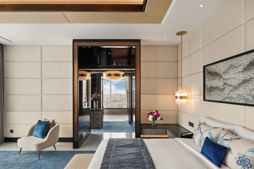 Suite Presidencial del hotel Taj Jumeirah Lakes Towers. Foto 5