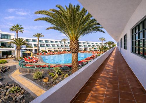 Apartamento con vistas al mar del hotel La Peñita. Foto 1