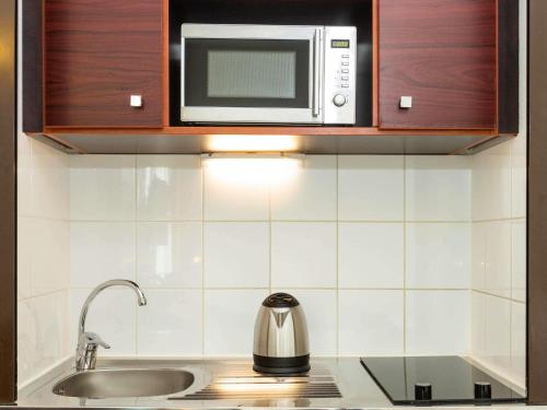 Estudio del hotel Adagio Access Paris Porte De Charenton. Foto 7