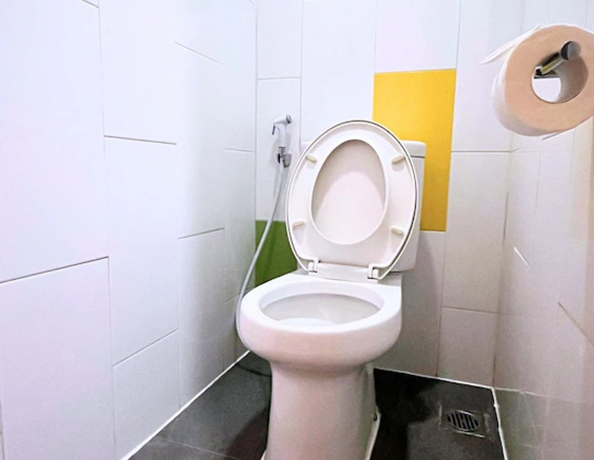 Habitación estándar Vista ciudad 2 Camas individuales del hotel ibis budget Jakarta Airport. Foto 3