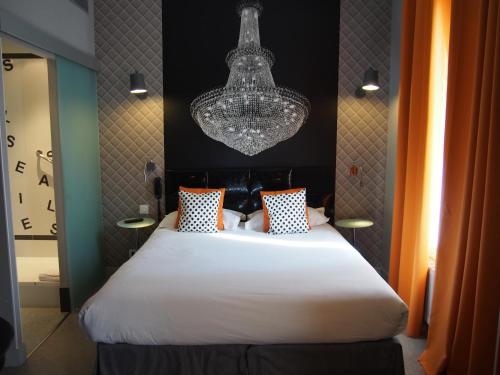 Habitación Doble Superior del hotel Porte De Versailles. Foto 9