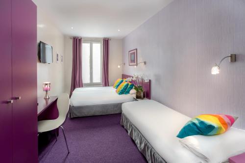 Habitación Triple del hotel Porte De Versailles. Foto 2