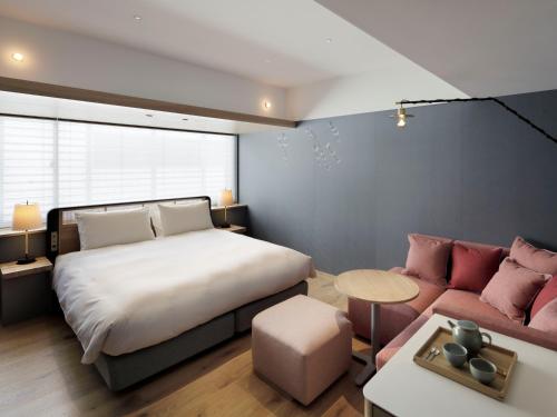 Habitación Doble Superior del hotel Good Nature Hotel Kyoto. Foto 2