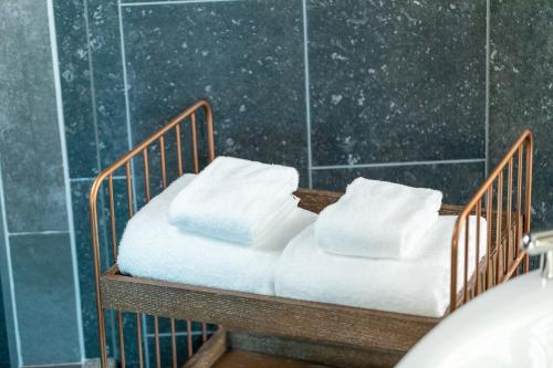 Habitación Grand Deluxe con 2 camas individuales del hotel Good Nature Hotel Kyoto. Foto 9