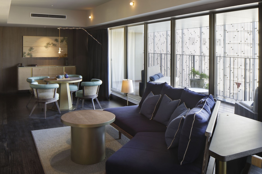 Suite, no fumadores (Higashiyama Terrace, Lounge Access) del hotel Good Nature Hotel Kyoto. Foto 9