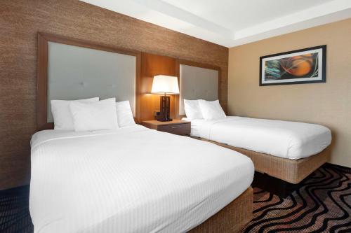 Habitación Doble con 2 camas dobles - No fumadores del hotel Best Western Summit Inn. Foto 5