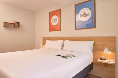 Habitación Doble del hotel Rooms Ciencias. Foto 4