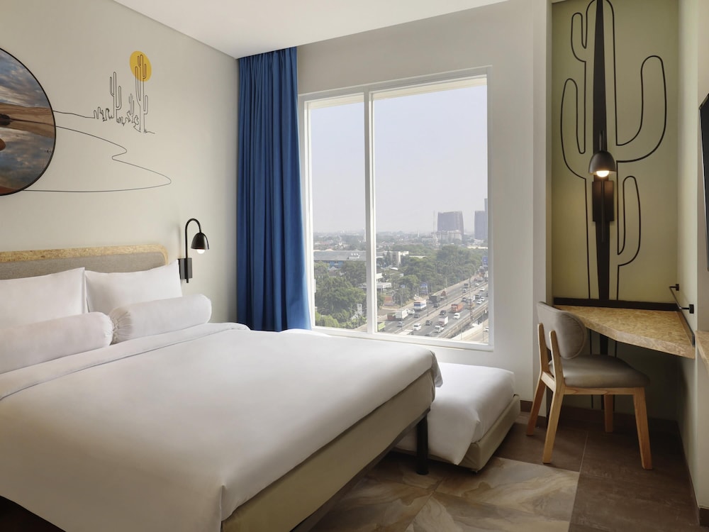Habitación Superior con 1 Cama Queen del hotel Ibis Styles Jakarta Simatupang - Chse Certified. Foto 4