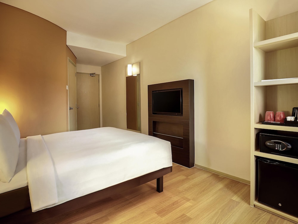 Habitación estándar, 1 cama doble del hotel Ibis Jakarta Harmoni. Foto 4