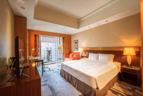 Habitación Plaza Club del hotel Park Plaza Beijing Wangfujing. Foto 1