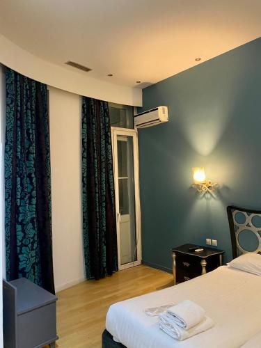 Habitación Doble Clásica del hotel Art Athens. Foto 6