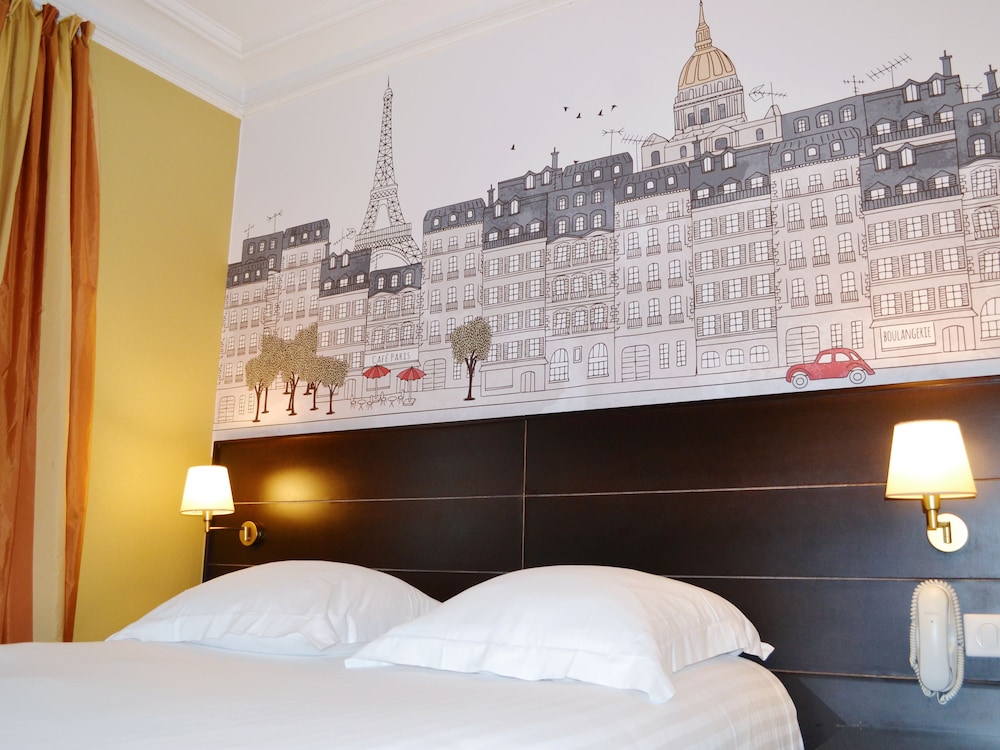Habitación doble del hotel Exposition Tour Eiffel. Foto 5