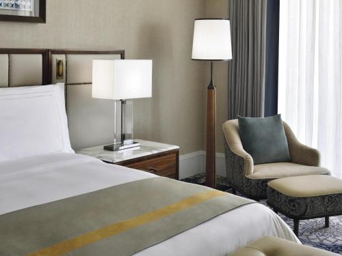 Habitación Superior del hotel Grand Plaza Mövenpick Media City. Foto 1