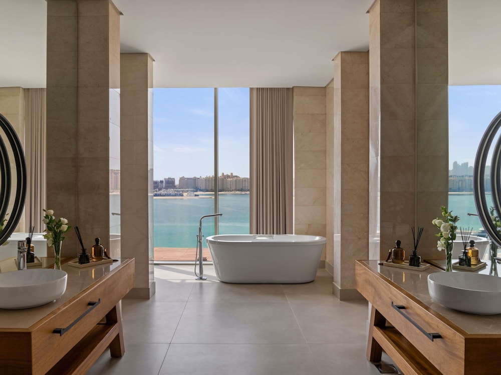 Suite Grand, 1 cama doble (Penthouse - Executive) del hotel Rixos The Palm & Suites. Foto 8