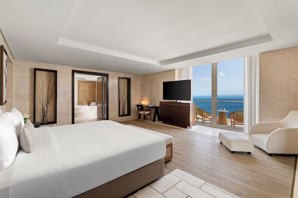 Suite, 2 camas dobles, vistas al mar (Panoramic) del hotel Rixos The Palm & Suites. Foto 2