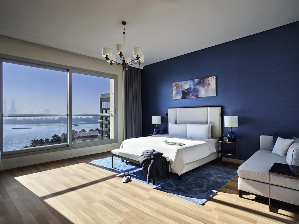 Suite familiar, 3 habitaciones del hotel Rixos The Palm & Suites