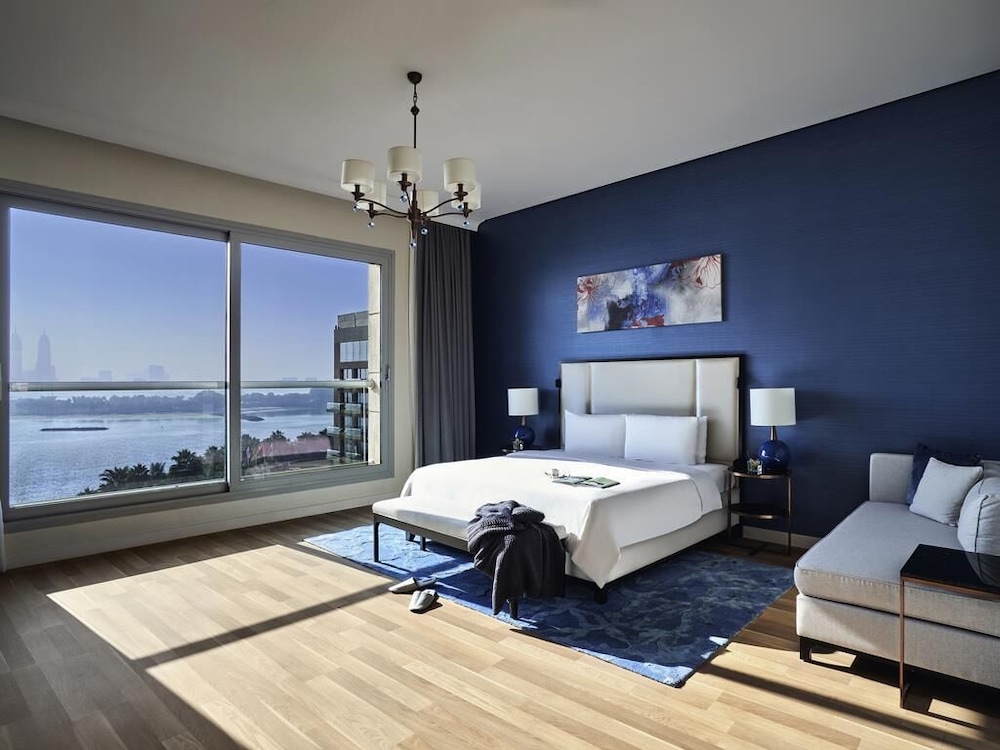 Suite familiar, 3 habitaciones del hotel Rixos The Palm & Suites. Foto 4