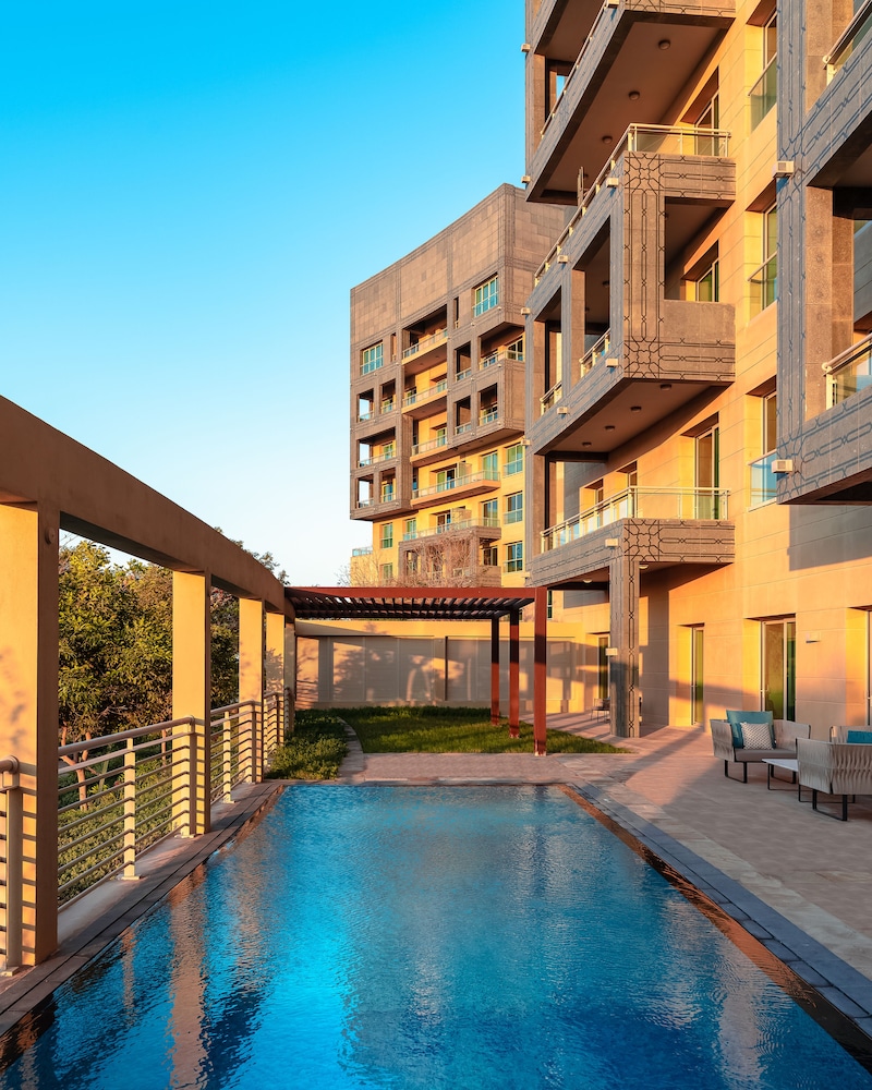 Suite, 5 habitaciones del hotel Rixos The Palm & Suites. Foto 9
