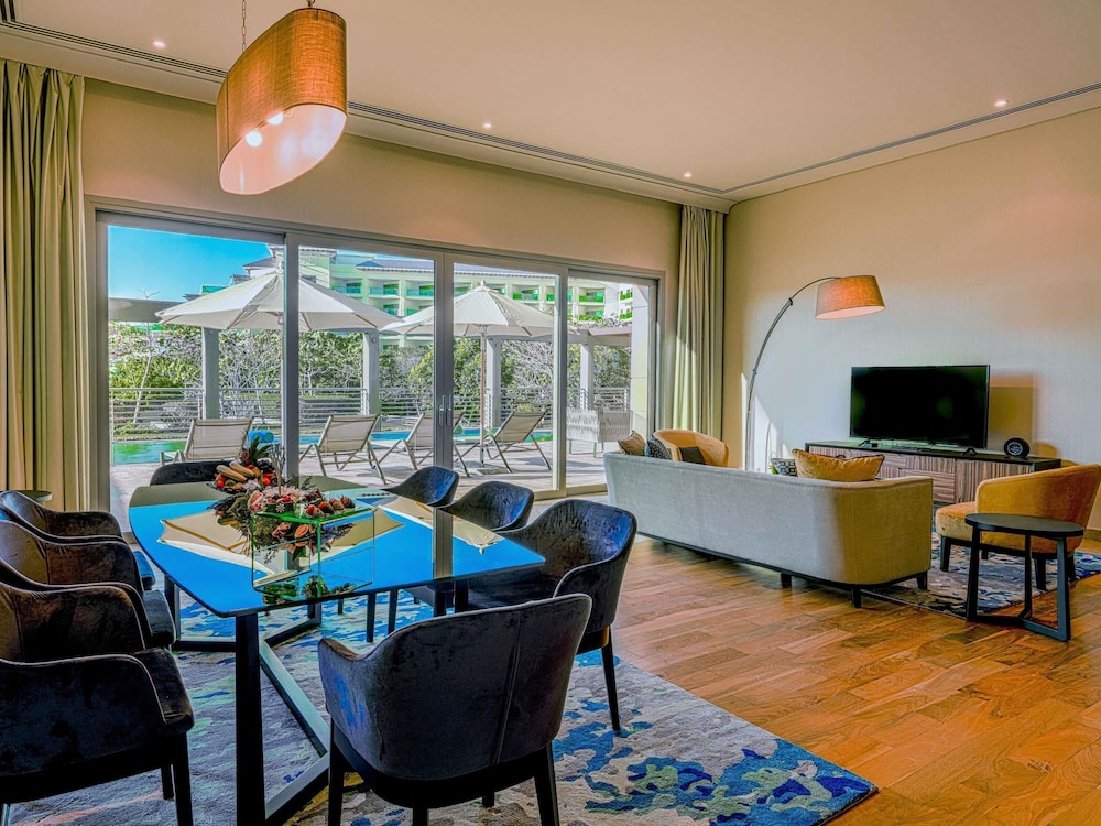 Suite, 4 habitaciones del hotel Rixos The Palm & Suites. Foto 4