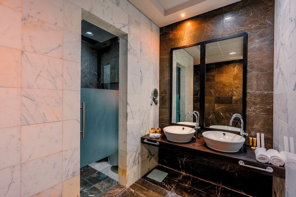 Suite familiar, 2 habitaciones del hotel Rixos The Palm & Suites. Foto 5