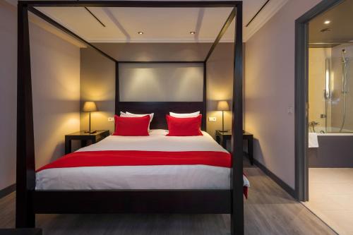Habitación Doble Deluxe del hotel Martin's Brussels Eu. Foto 7