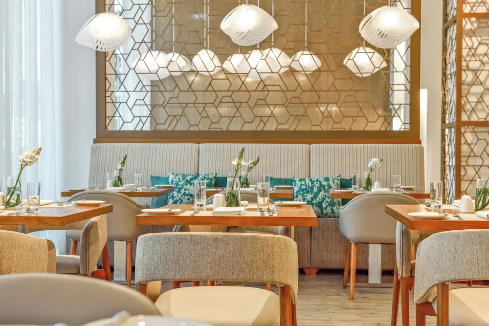 Deluxe King del hotel Grand Mercure Dubai City. Foto 1