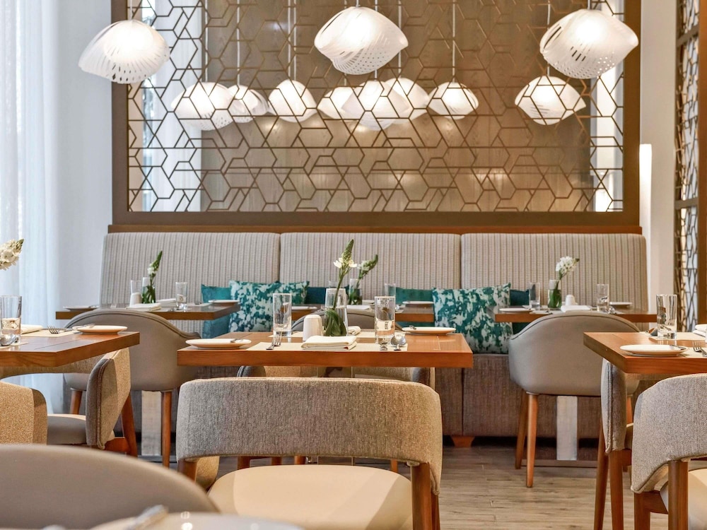 Deluxe Twin del hotel Grand Mercure Dubai City. Foto 6