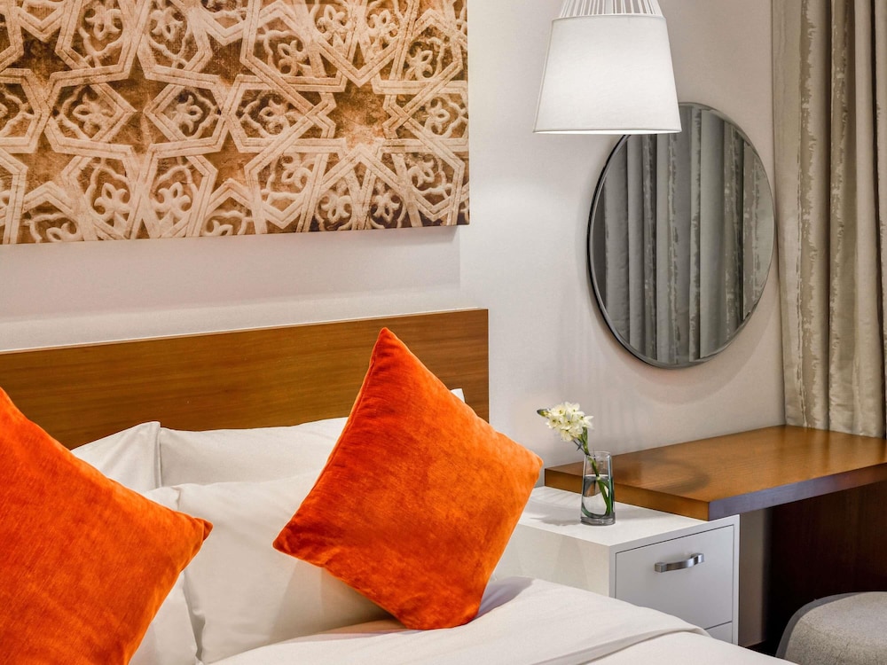 Dubai Suite del hotel Grand Mercure Dubai City. Foto 11