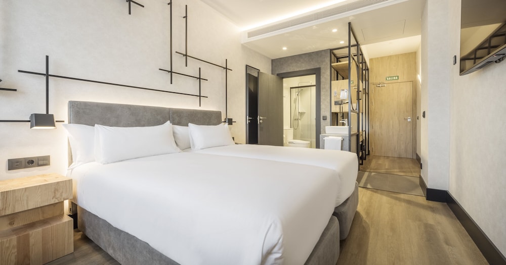 Habitación doble del hotel Ilunion San Mamés. Foto 1