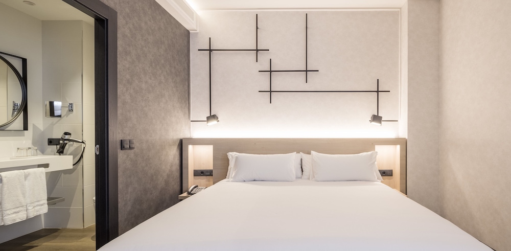 Habitación Premium del hotel Ilunion San Mamés. Foto 5