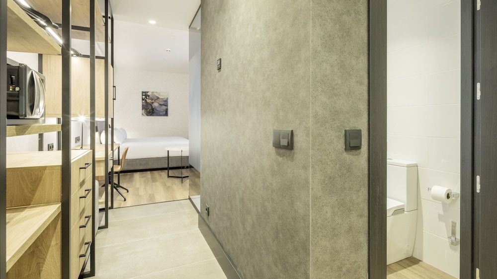 Suite junior, vistas a la ciudad del hotel Ilunion San Mamés. Foto 2