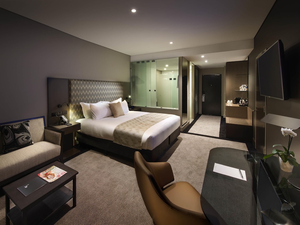 Habitación Deluxe Ejecutiva, Acceso al Salón, 1 cama King Size del hotel Pullman Brisbane Airport