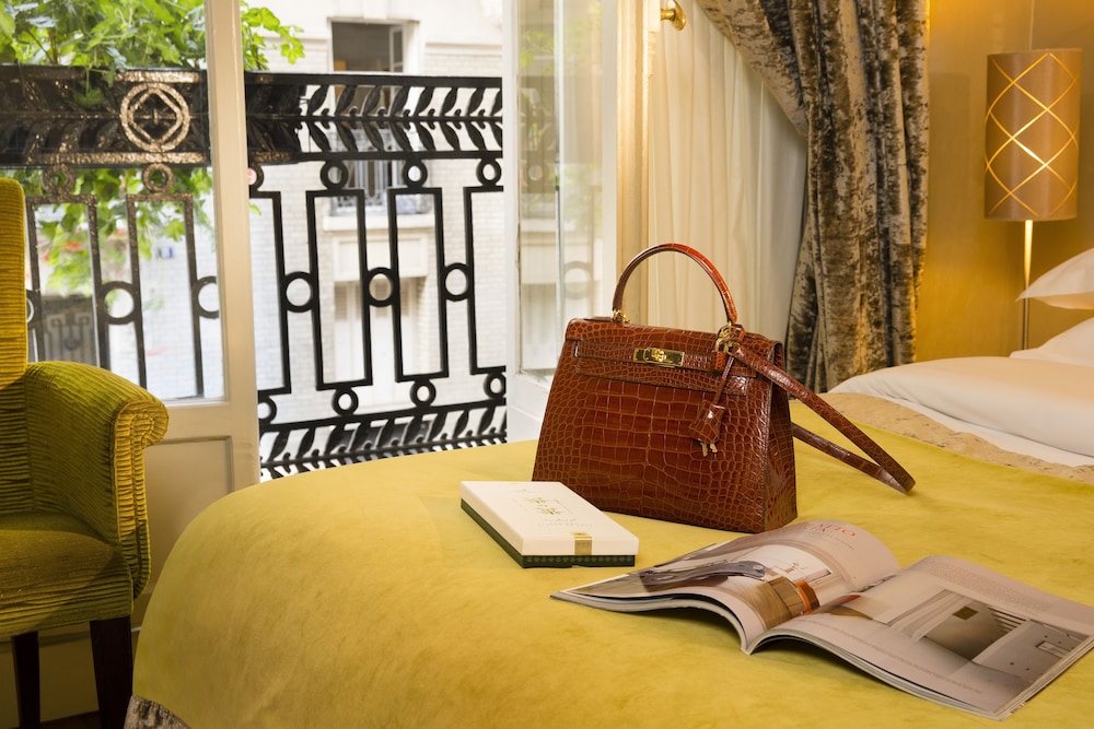Habitación clásica del hotel Ares Eiffel