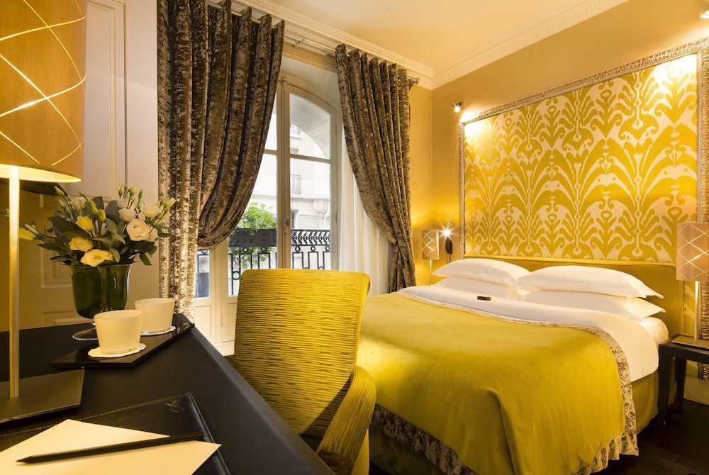Habitación clásica del hotel Ares Eiffel. Foto 4
