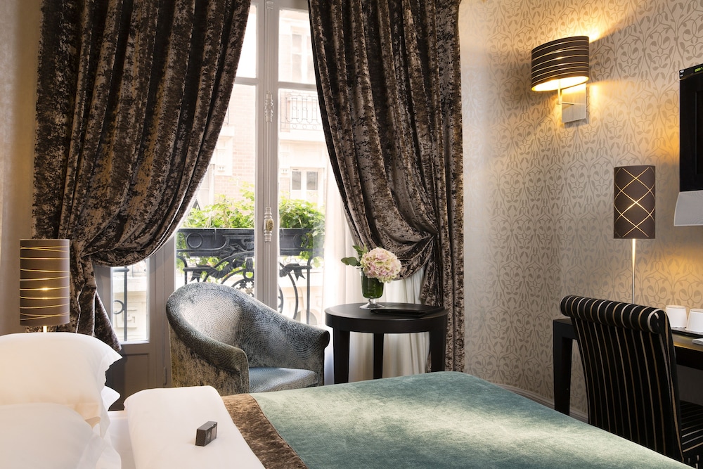 Habitación superior del hotel Ares Eiffel