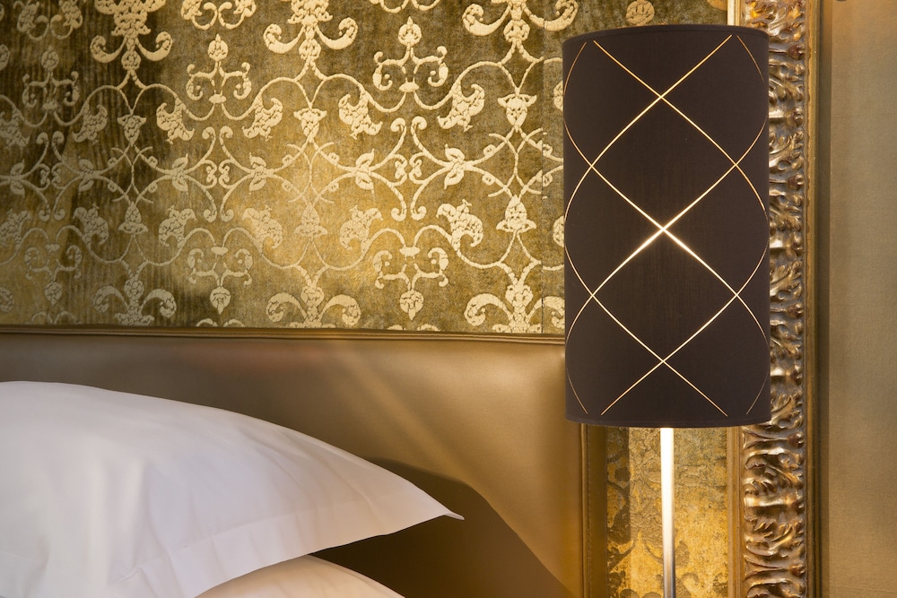 Habitación Deluxe del hotel Ares Eiffel