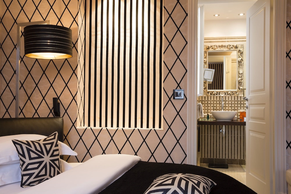 Suite junior del hotel Ares Eiffel