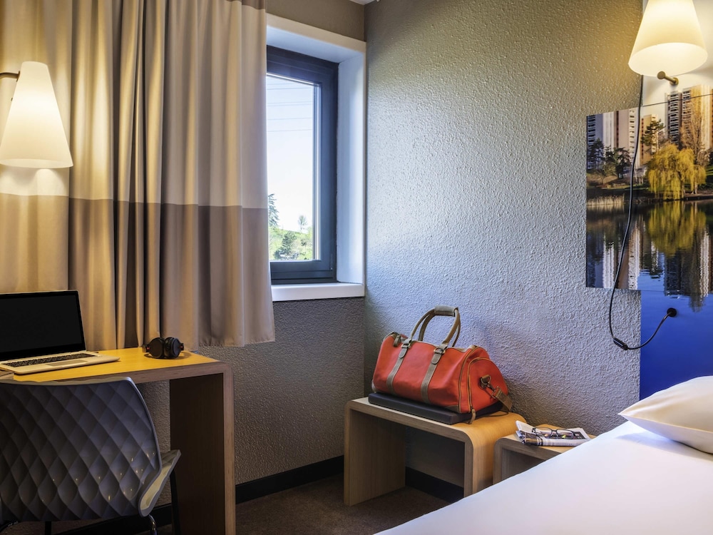 Habitación estándar doble, 1 cama doble del hotel ibis Créteil. Foto 7