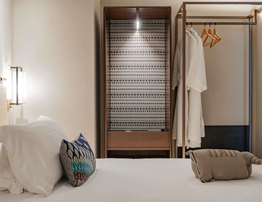 SUITE FAMILIAR, 1 Cama King Size y 2 Camas Individuales del hotel Pullman Khao Lak Resort