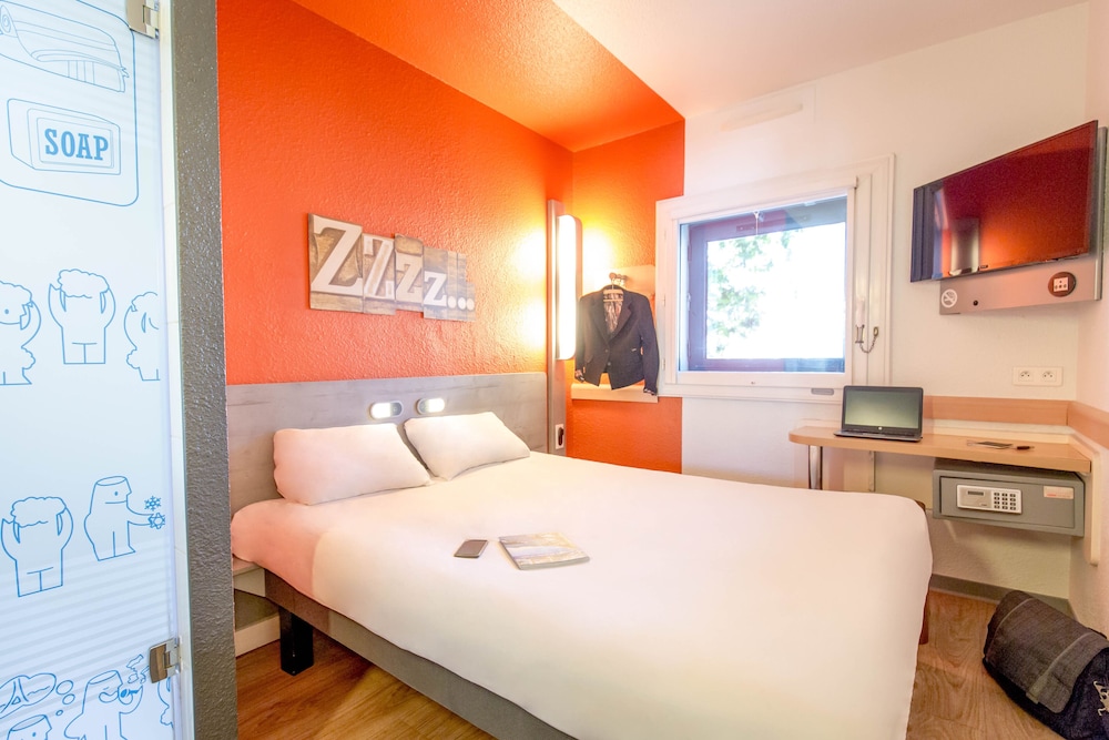 Habitación Doble del hotel ibis budget Marseille Timone. Foto 12
