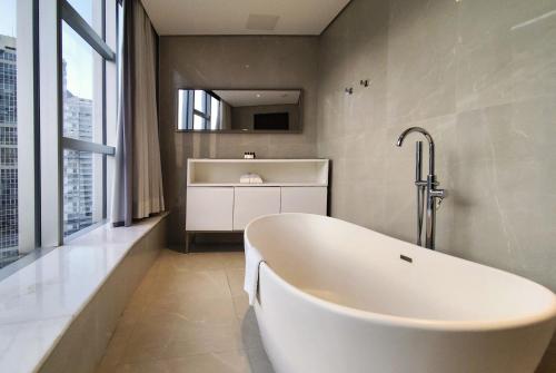 Suite con baño del hotel Nacional Rio De Janeiro Oficial. Foto 1