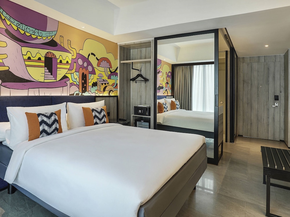 Habitación Superior con 1 Cama Queen del hotel ibis Styles Jakarta Tanah Abang. Foto 2