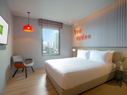 Habitación Estándar - 1 cama grande del hotel Ibis Styles Bangkok Sukhumvit 4